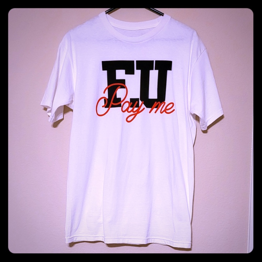 FASHION NOVA T-SHIRT M